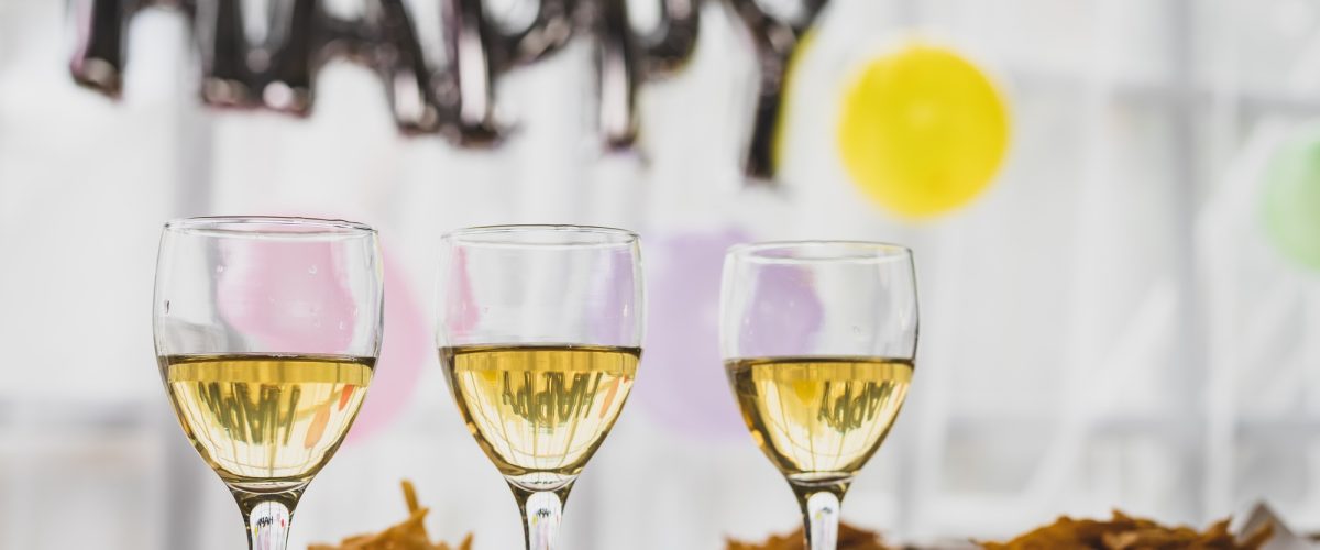 food-and-drinks-at-the-new-years-happy-birthday-pa-KN5LM4Y